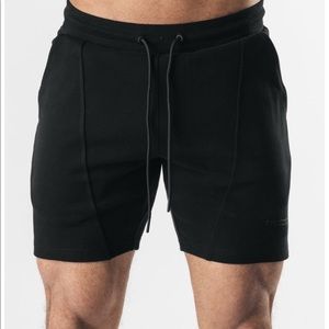 Alphalete Identity Pro Short M